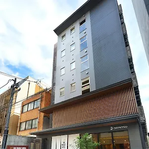 호텔 포켓 시조 카라스마, 교토